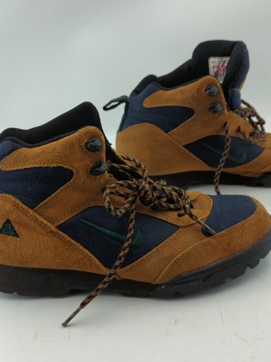 Nike Boots Us9 EU 40.5 Brown Blue